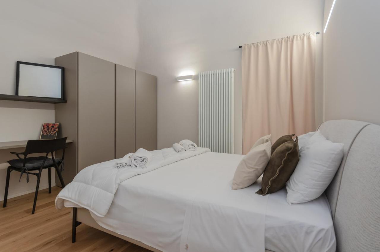 Appartement San Martino Modern & Elegant Flat à Asti Extérieur photo