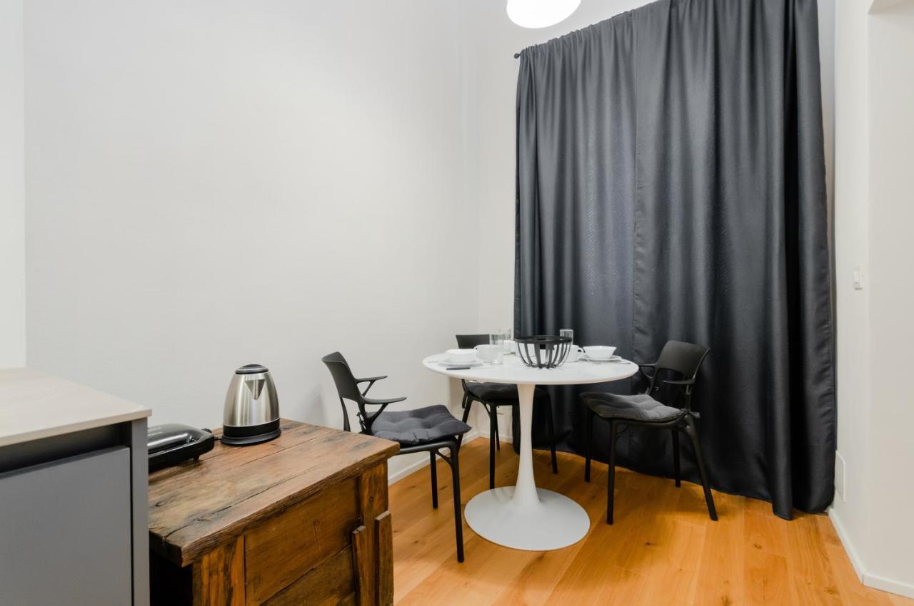 Appartement San Martino Modern & Elegant Flat à Asti Extérieur photo
