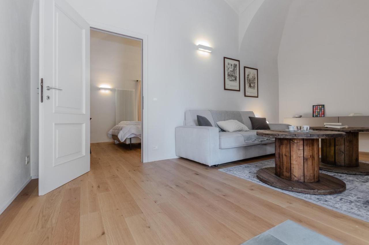 Appartement San Martino Modern & Elegant Flat à Asti Extérieur photo
